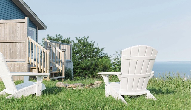 “Belle Vue” Cottage - Upper Island Cove