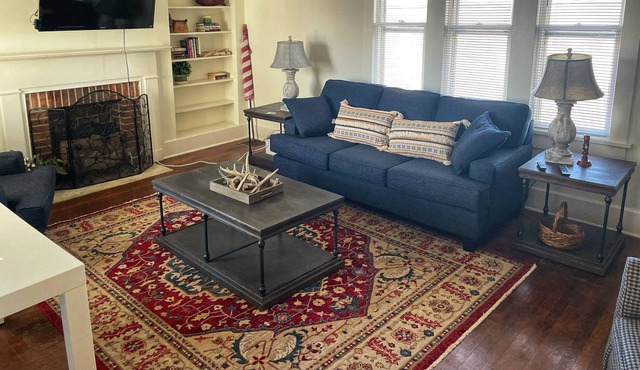 Belle Vue Cottage @ Hopson, MS getaway with a view of the Delta landscape!