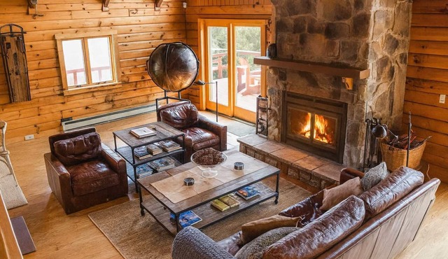 Belleayre View: Paramount Views, Hot Tub + Firepit