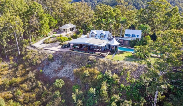 Belleview on Beechmont Private Gold Coast Estate
