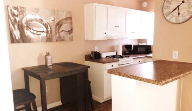 Bellevue G · Great One-Bedroom Homestay in Midtown Tucson