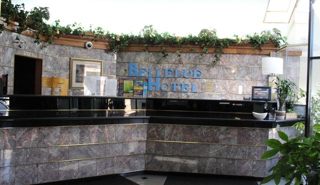 Bellevue Hotel & Suites