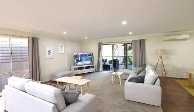 Bellevue on the Bay - Pet friendly