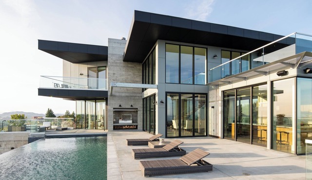 Belleza by AvantStay | Hilltop Mansion w/Pool & Ultra Modern Interior