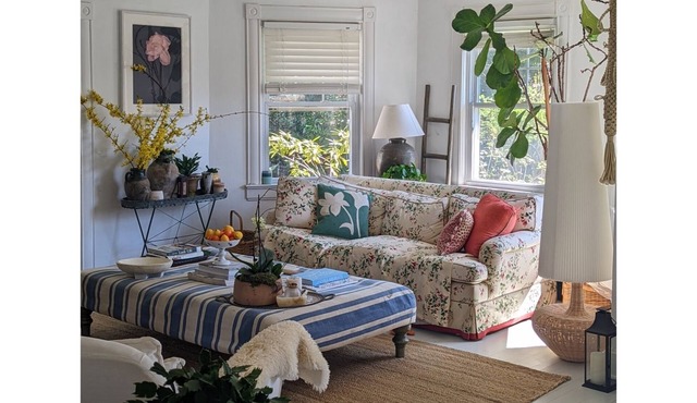 Bellport Village Home - Great location - walk to all,