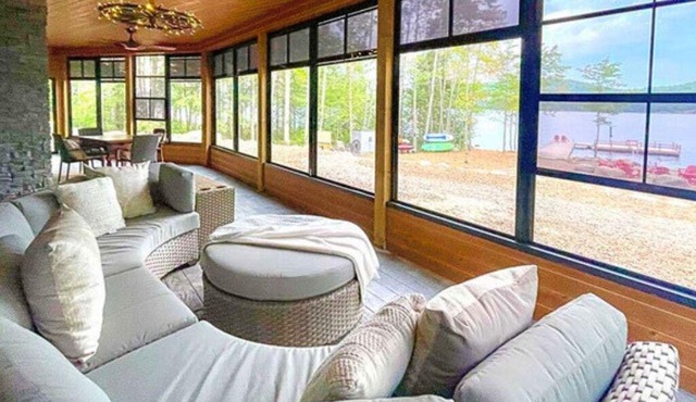 Bells' Dream Lakehouse on Bark Lake