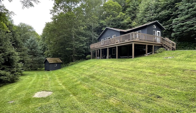 Bellwood Cottage - Idyllic Catskills Getaway For All Seasons