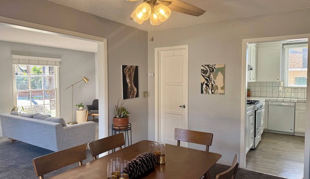 Belmont Heights 2-bedroom. Quick Walk to 2nd St and Beach