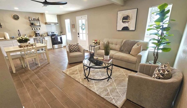 Belton Lakehouse One Bedroom Apartment- Unit 2