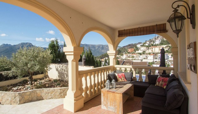 Belvilla by OYO Casa AlcalalÃ­