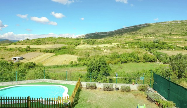 Belvilla by OYO La Bodeguilla