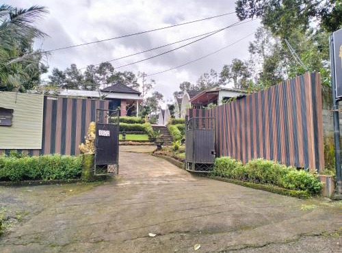 Belvilla near Kembengan Sari Waterpark formerly Liberty Guesthouse Village