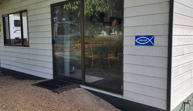 Bemm River Cottages - Bream Cottage - Deluxe holiday accommodation