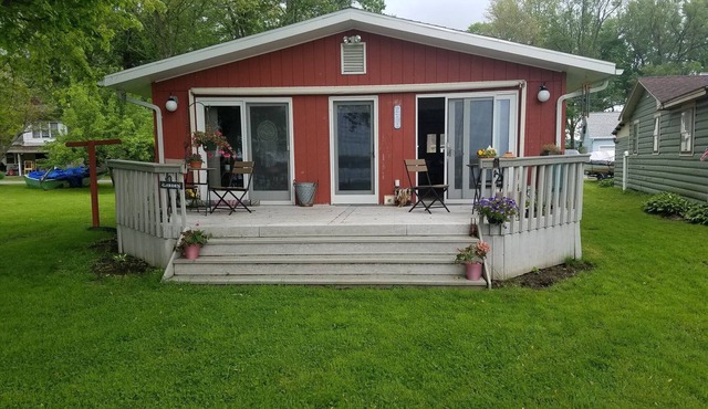 Bemus Point Lake Front Cottage with Dock