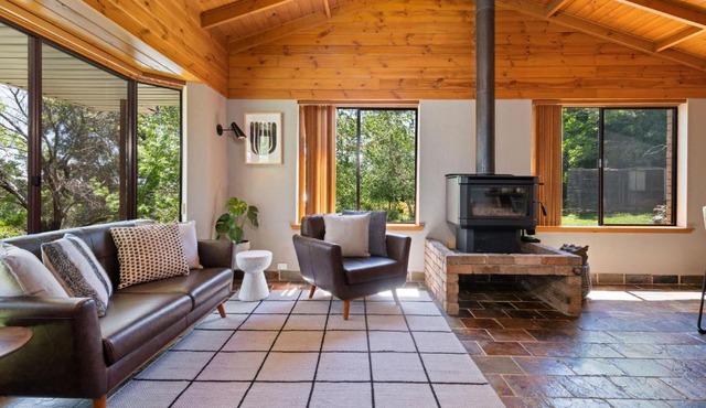 Bendalong - Rural Retreat, Short Drive to CBD