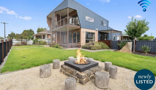 Bendigo Lakeside - settle into your lakeside haven