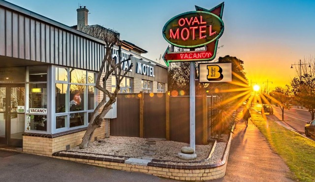 Bendigo Oval Motel