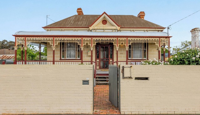 Bendigo Signature Accommodation Cathedral View