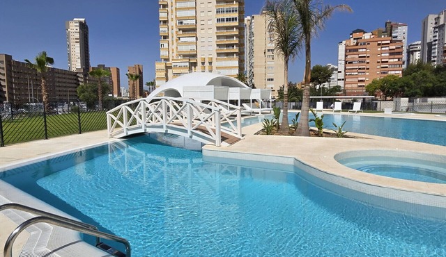 BENIDORM BEACH (2 BEDROOMS)