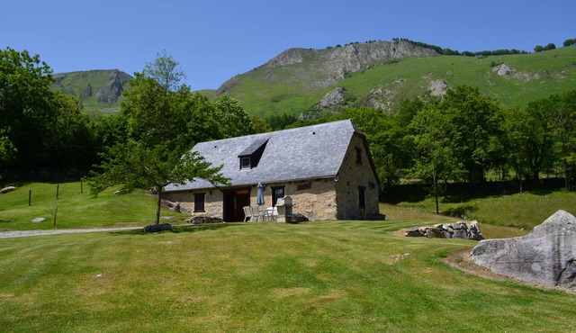 Bergerie aménagée'. Ground floor adapted for people with reduced mobility.