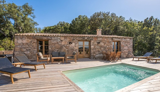 BERGERIE AUTHENTIQUE MONTE CINTU