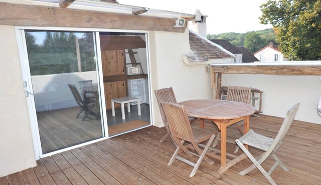 Bergerie du Château de Pommeuse Modular gîte with 3 to 5 rooms, 8 to 12 guests