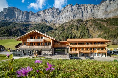 Berghotel Gadmer Lodge - dein Zuhause in den Bergen am Sustenpass im Berner Oberland