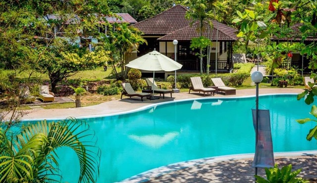 Beringgis Beach Resort & Spa