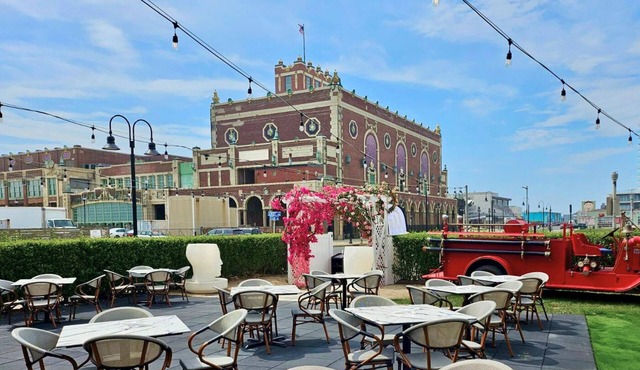 Berkeley Oceanfront Hotel