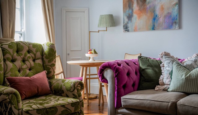 Berkleley Suites, Suite 1