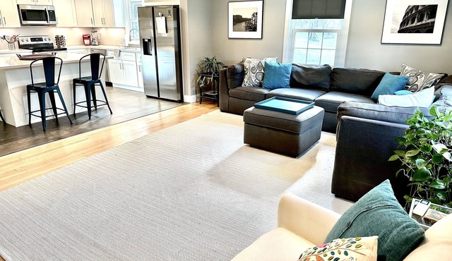 Berkshire Summer Retreat - 3 bed/2 bath