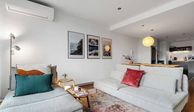 Berlin Muse Stylish Comfort meets Urban Zest