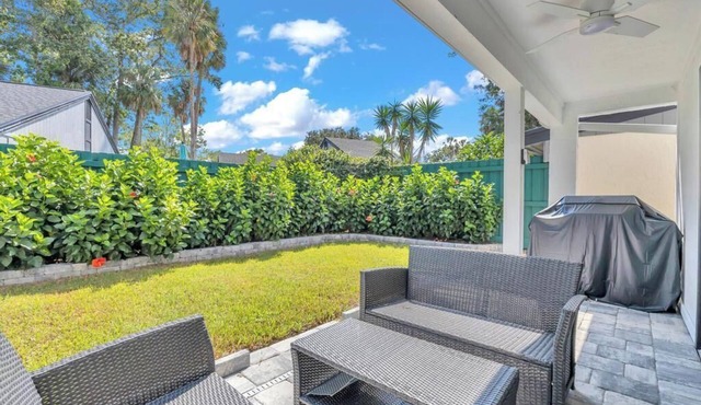 Bermuda Bungalow - 3BR stay w BBQ