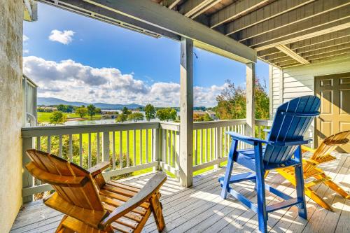 Bernard's Landing Condo - Includes Linens!