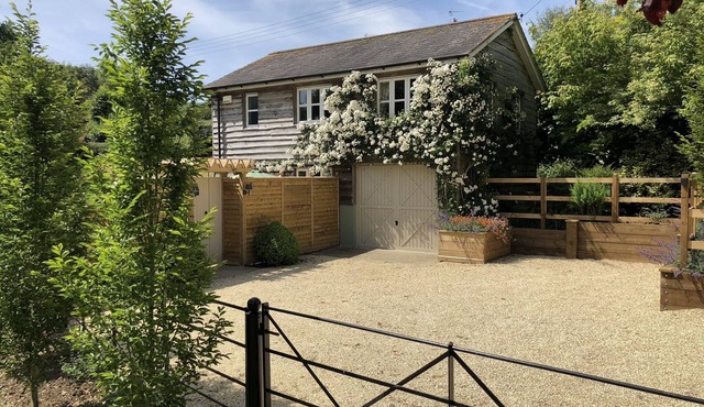 Berry Farm Cottage. A countryside setting: village, town and beach all nearby.