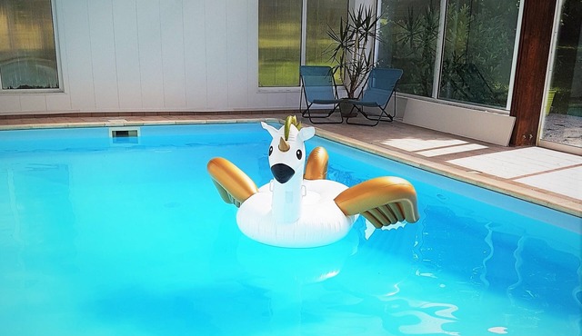 BerrySprings, the pool villa in the middle of the fields