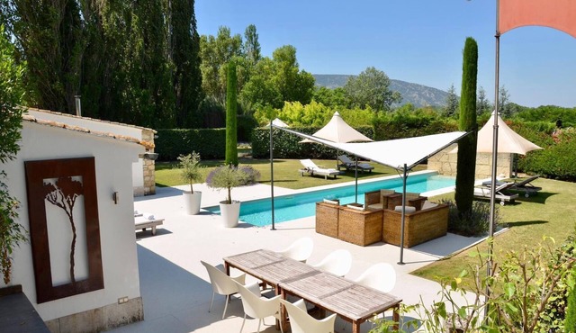 Bertuli house LES CERISIERS 5 * Air conditioning Heated Pool Luxury 58M2