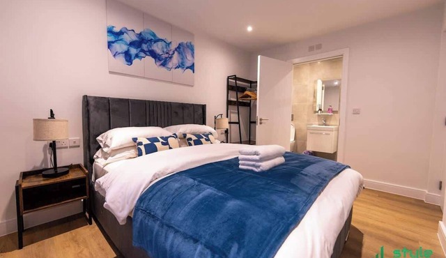 Bespoke Flat in Wythenshawe