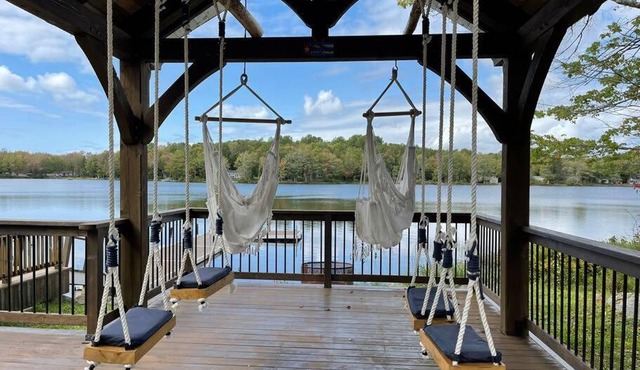 Bespoke Lake Cottage