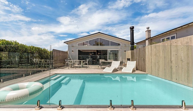 Bespoke Stays - Timeless Style