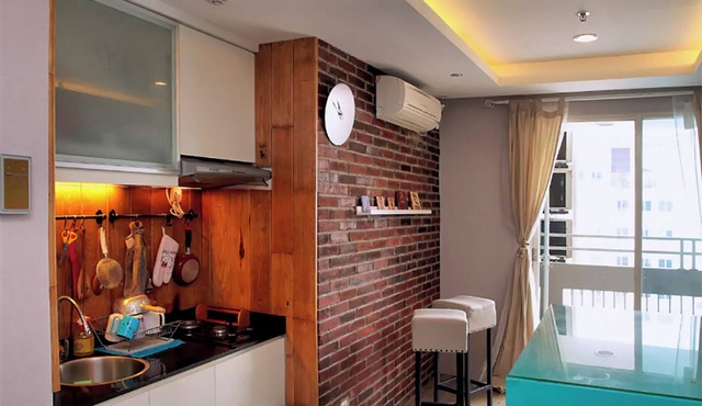 Best Apartment in West Jakarta - Sky Terrace (2BR)