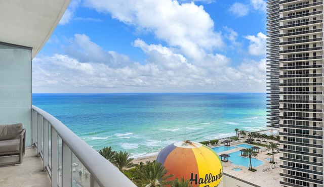 Best Beachfront Luxury 2 Bed/2 Bath Ocean View at 5 Star Resort and Amenities.