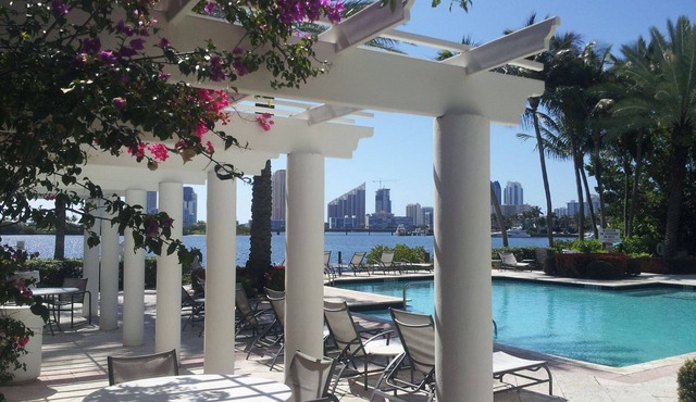 Best Extended Stay Deal in Aventura - Luxury Bayfront Resort Style Living