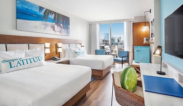 Best Find! Outdoor Pool, Pets Allowed, Live Entertainment, Music City Center!