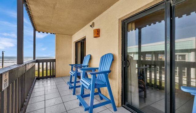 "Best in Class" Beachside Condo, Steps from Beach