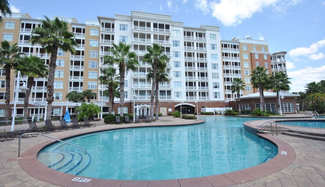 Best Kept Secret! 2 BR 2 BA Bay Front Condo