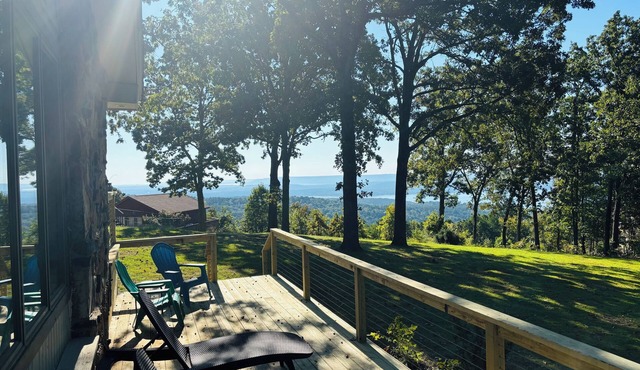 Best Lake Views, Walk to Pool, Tennis Pickleball—Enjoy nearby Marina and Trails