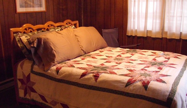 Best little ole bed and breakfast in Hot Springs, Montana.