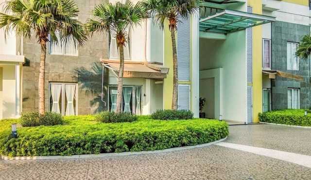 Best Location And Cozy 2Br At The Wave Kuningan Apartment