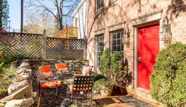 BEST LOCATION: Historic Shepherdstown Getaway